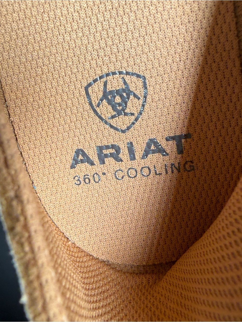 ARIAT®  |  WOMENS  |  LEATHER SLIP ON  |  NEW  | - Picture 2 of 10